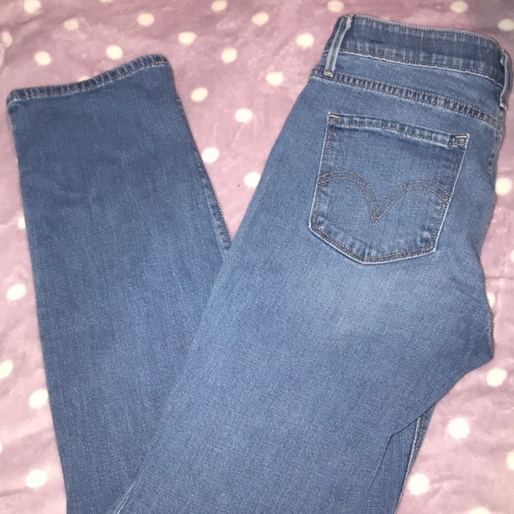 Levi straight leg jeans